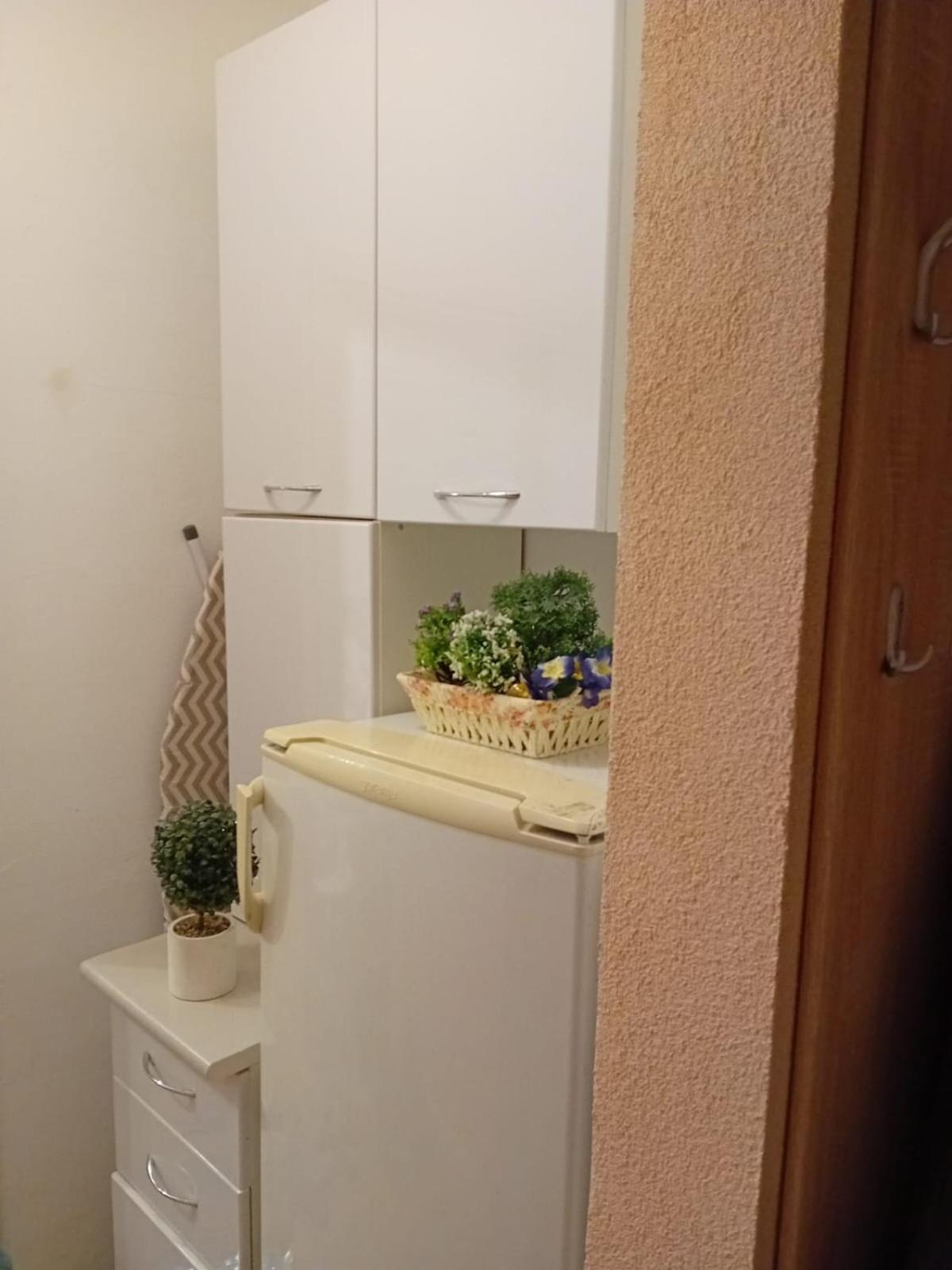 Apartment Maki โกตอร์ ภายนอก รูปภาพ