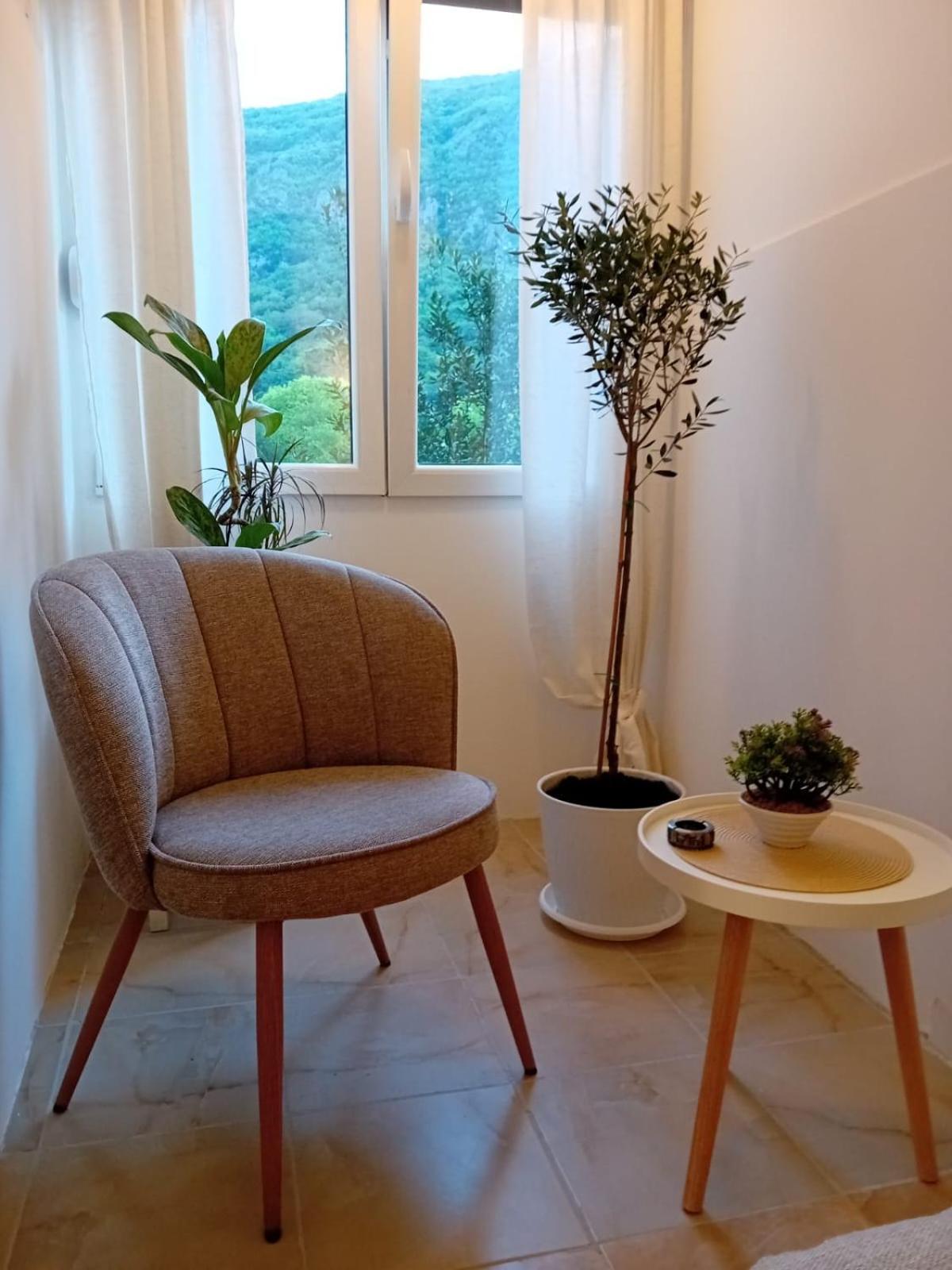 Apartment Maki โกตอร์ ภายนอก รูปภาพ