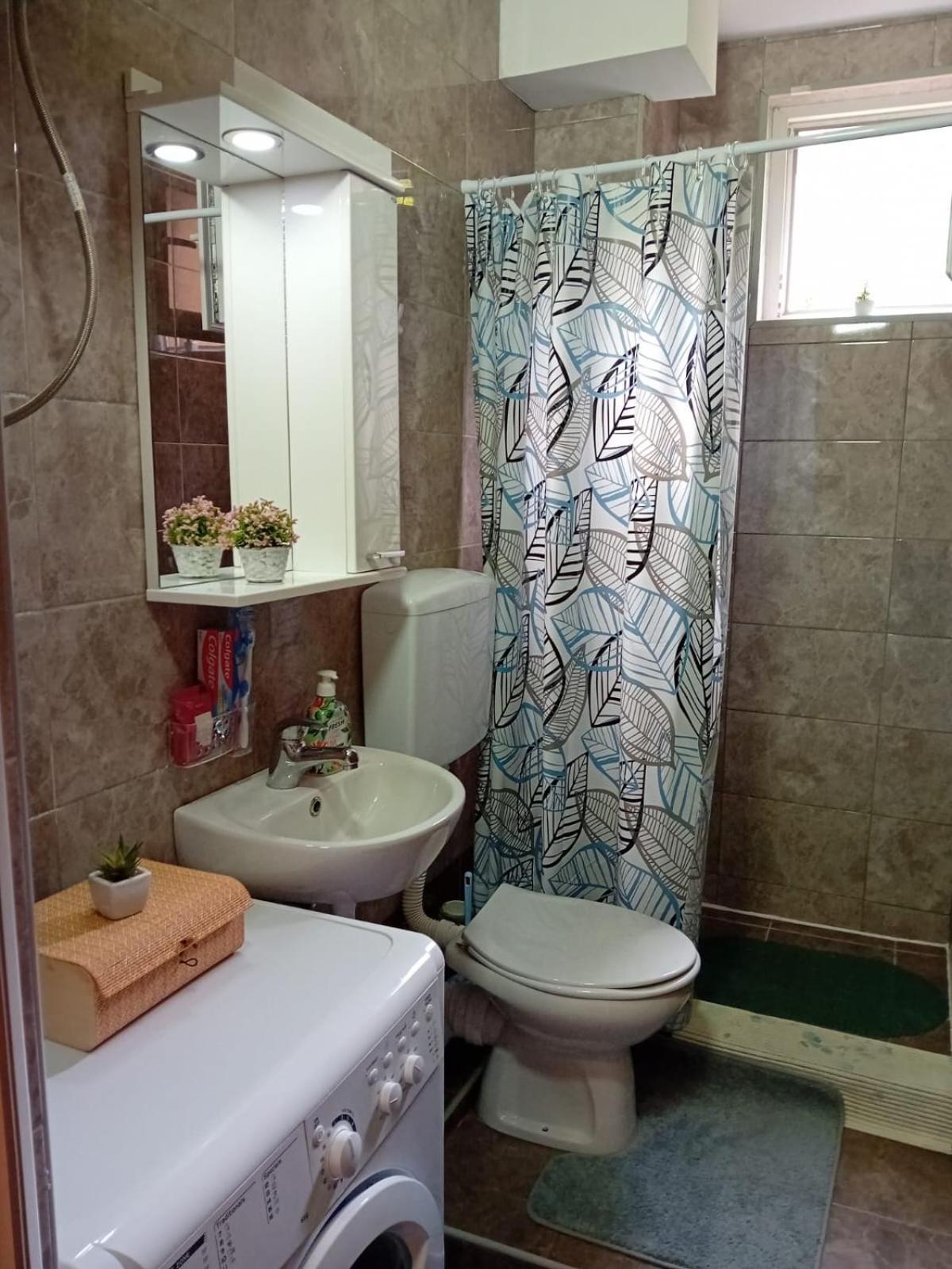 Apartment Maki โกตอร์ ภายนอก รูปภาพ